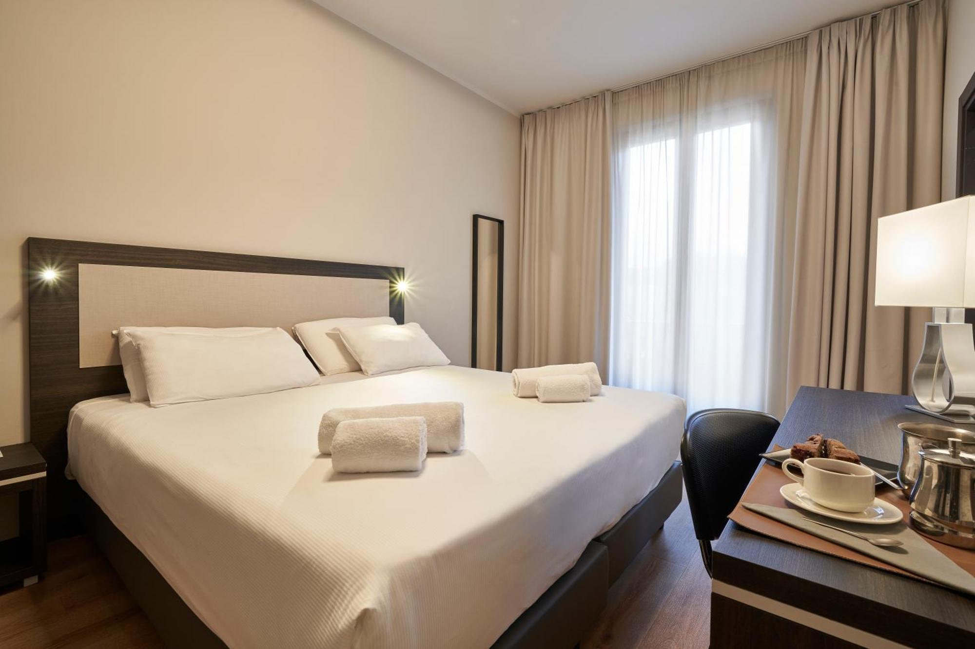 Hotel Leonardo Da Vinci Firenze Bagian luar foto